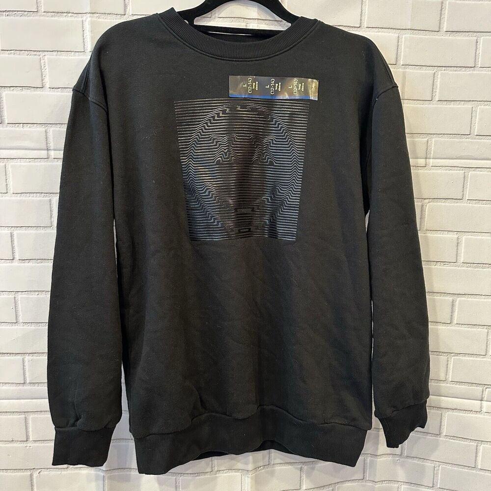 Boys NWT Art Class Size Large (12 14) Black Graphic Sweatshirt